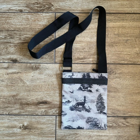 DaKine Jive Crossbody Shoulder Purse Bag Pattern Adjustable Strap Jackalope - Picture 8 of 13
